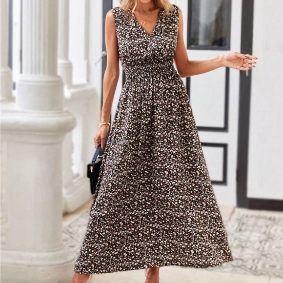 boho Floral Print Shirted Waist Sleeveless maxi Dress - Picture 6 of 6